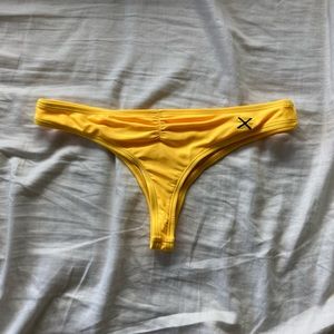 BOUTINE LA YELLOW BIKINI BOTTOMS